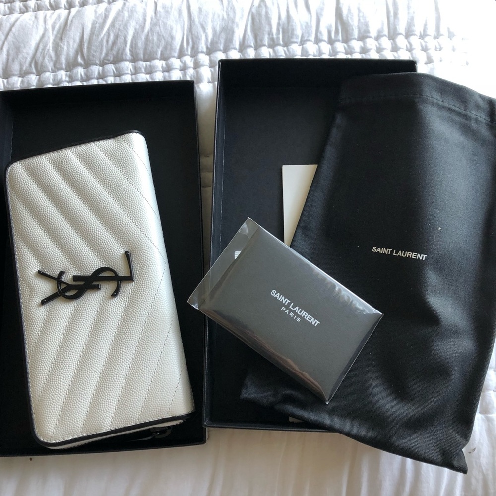 🚫soldYSL Leather Wallet